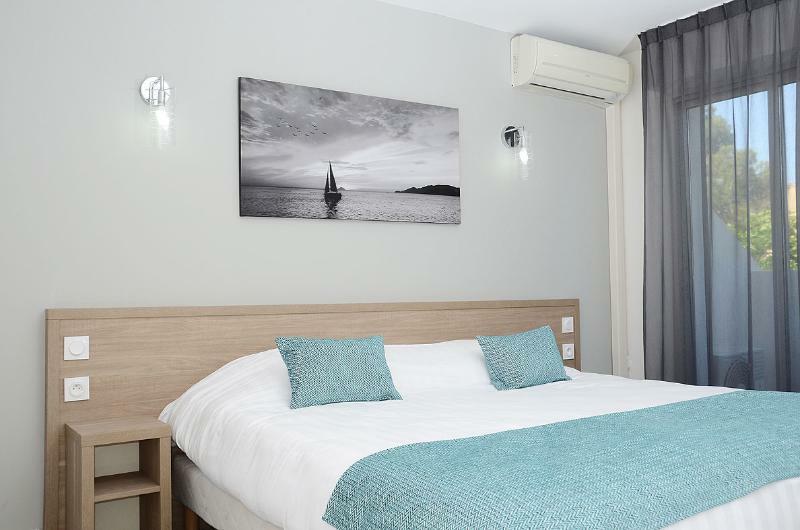 Hotel La Voile Bormes-les-Mimosas Kültér fotó